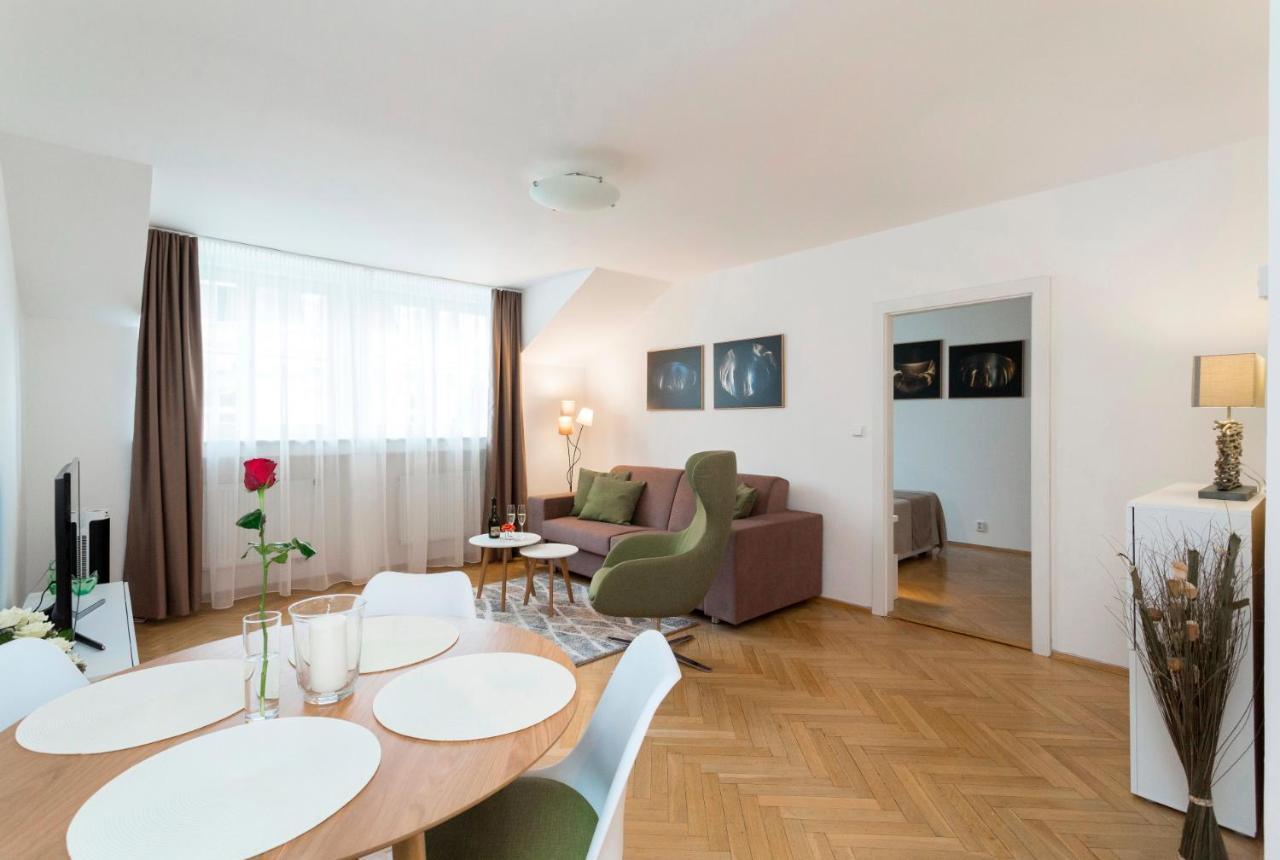 Prague Days - Modern Apartment - New Town Екстер'єр фото