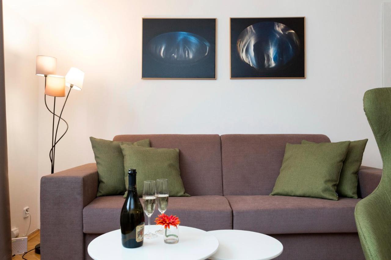 Prague Days - Modern Apartment - New Town Екстер'єр фото