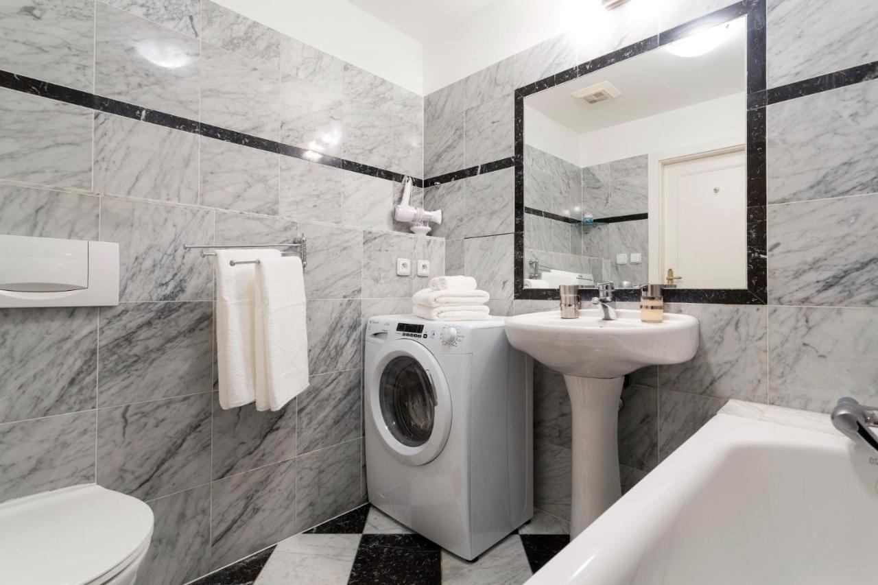 Prague Days - Modern Apartment - New Town Екстер'єр фото